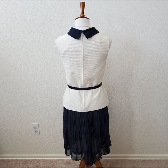 R&K Originals Vintage 2-Piece Sleeveless Dress or Uniform Set w/ Belt - Picture 3 of 16